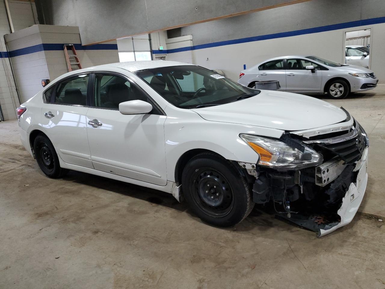 2015 NISSAN ALTIMA 2.5 - Фото 4
