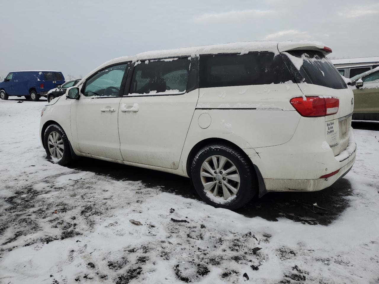 2016 KIA SEDONA LX - Фото 2
