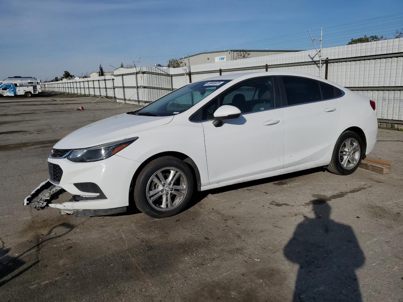 2016 CHEVROLET CRUZE LT