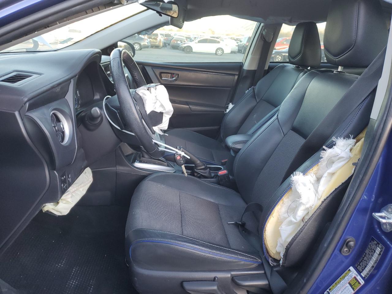 2018 TOYOTA COROLLA L - Фото 7