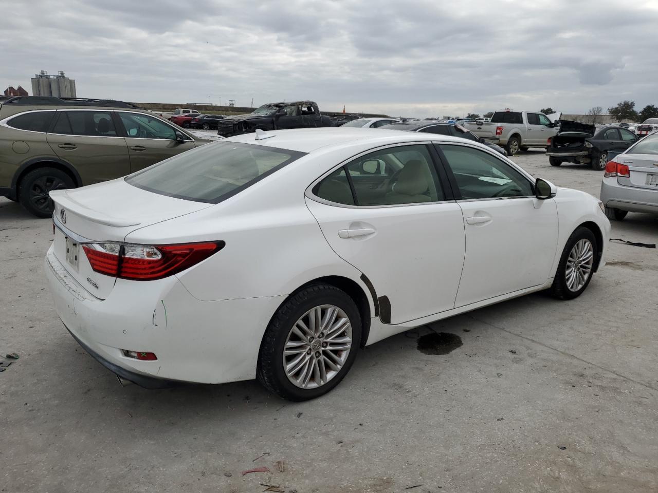 2014 LEXUS ES 350 - Image 3