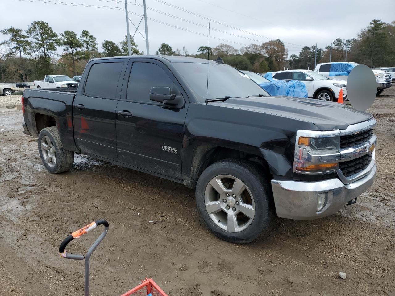 2018 CHEVROLET SILVERADO - Image 4