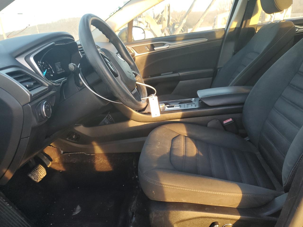 2017 FORD FUSION SE - Фото 7