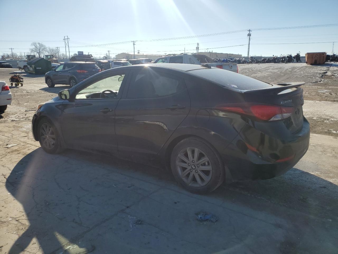 2015 HYUNDAI ELANTRA SE - Фото 2