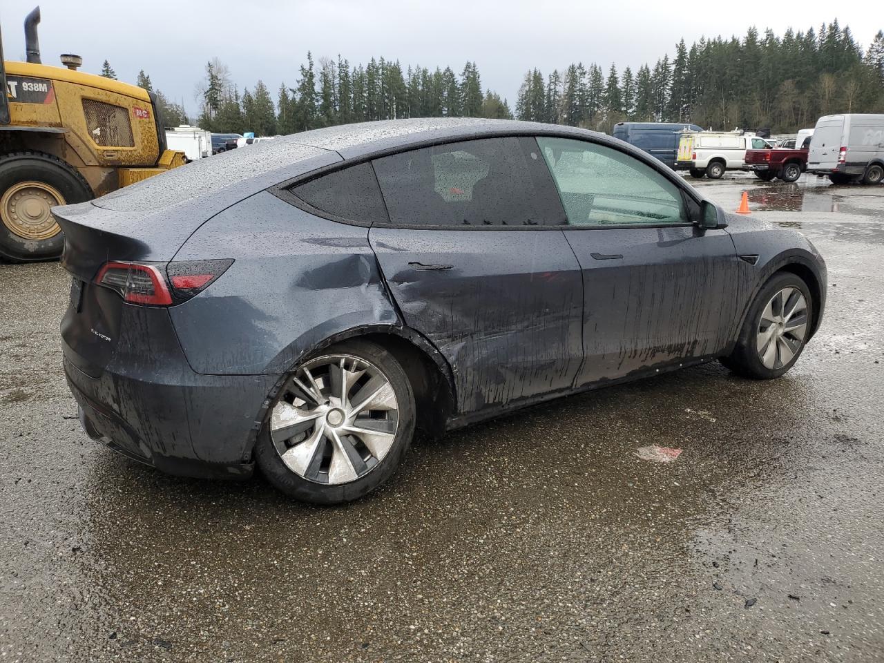 2022 TESLA MODEL Y - Фото 3