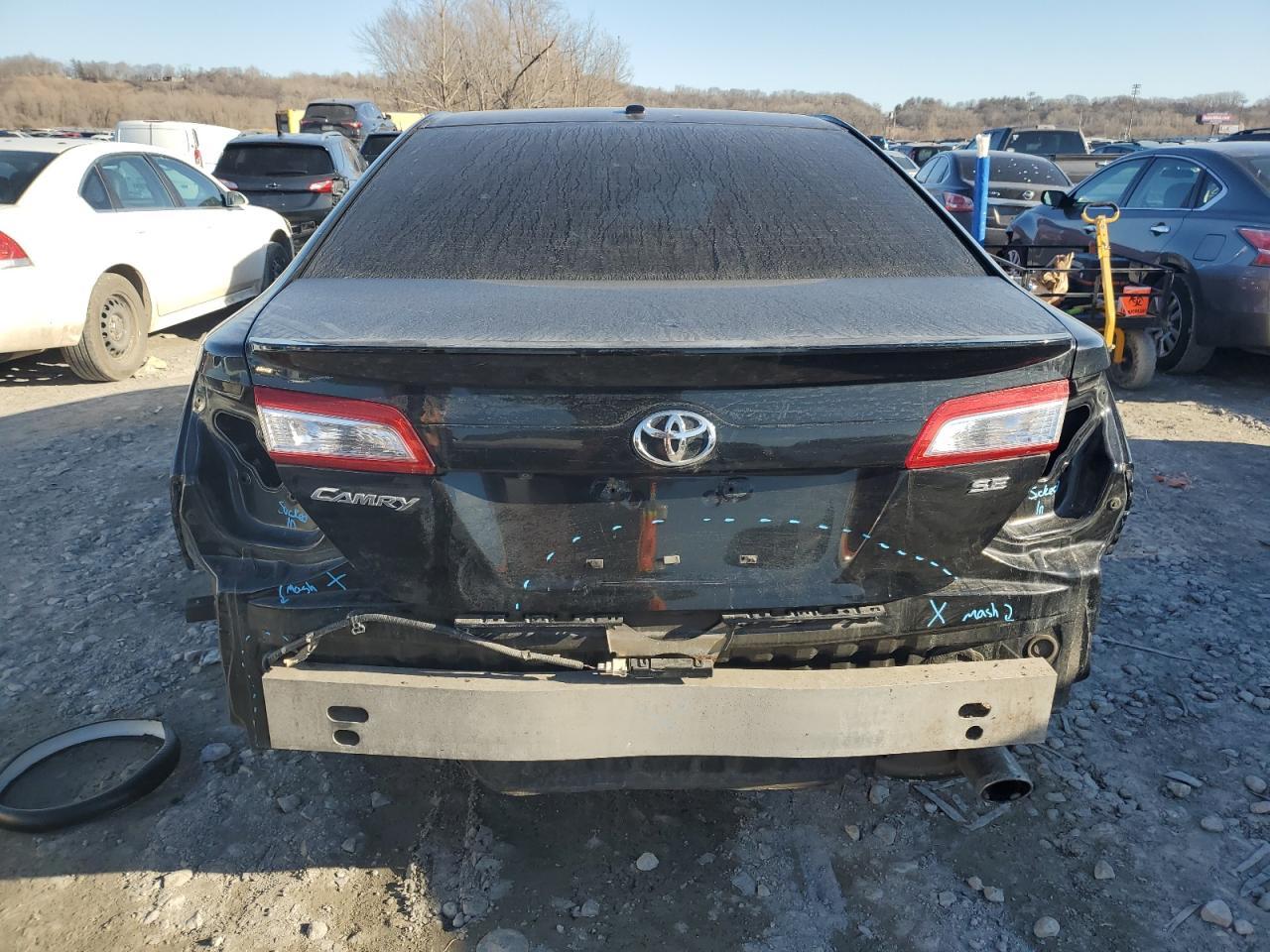 2013 TOYOTA CAMRY L - Фото 6