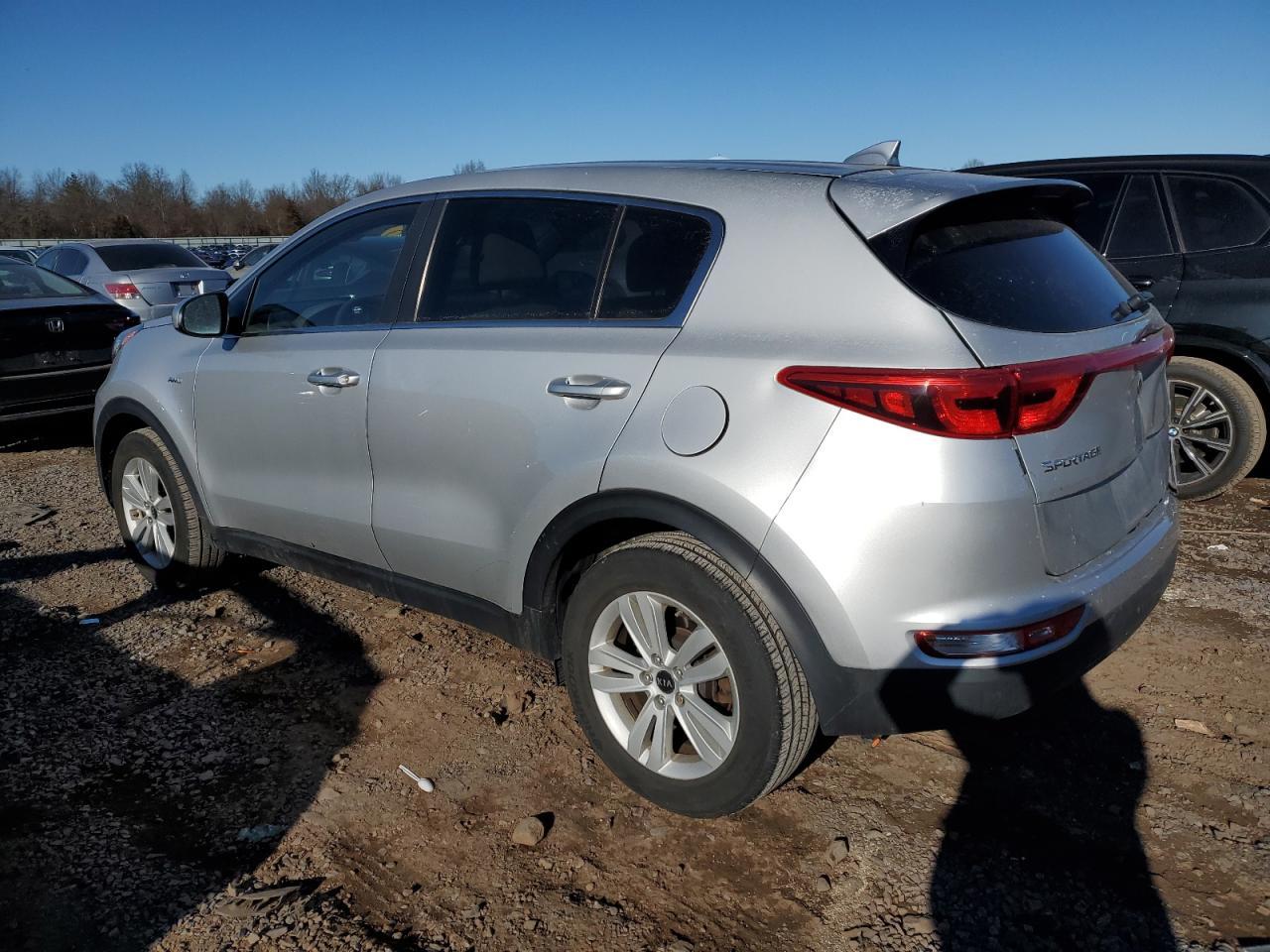 2017 KIA SPORTAGE L - Image 2