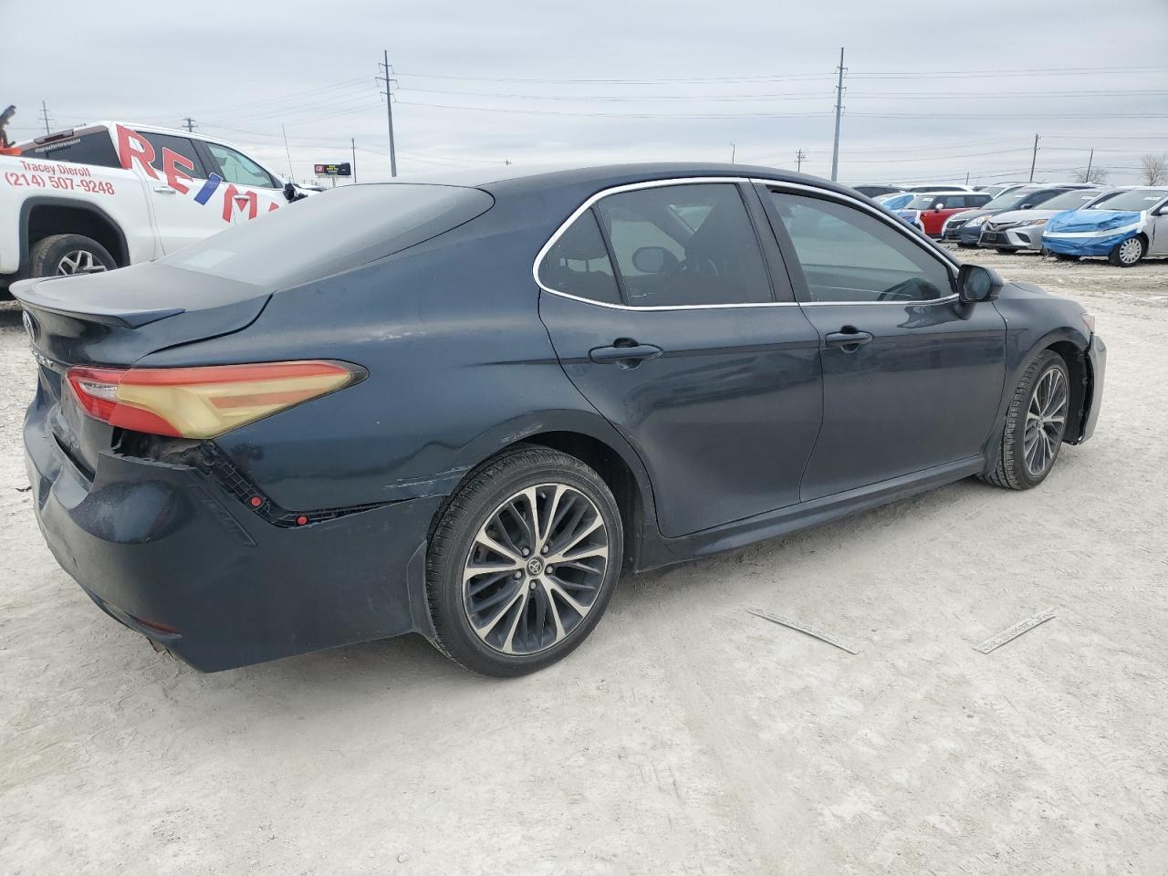 2018 TOYOTA CAMRY L - Image 3