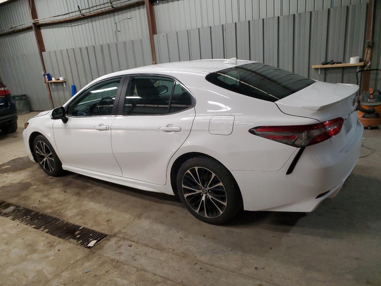 2019 TOYOTA CAMRY L - Image 2