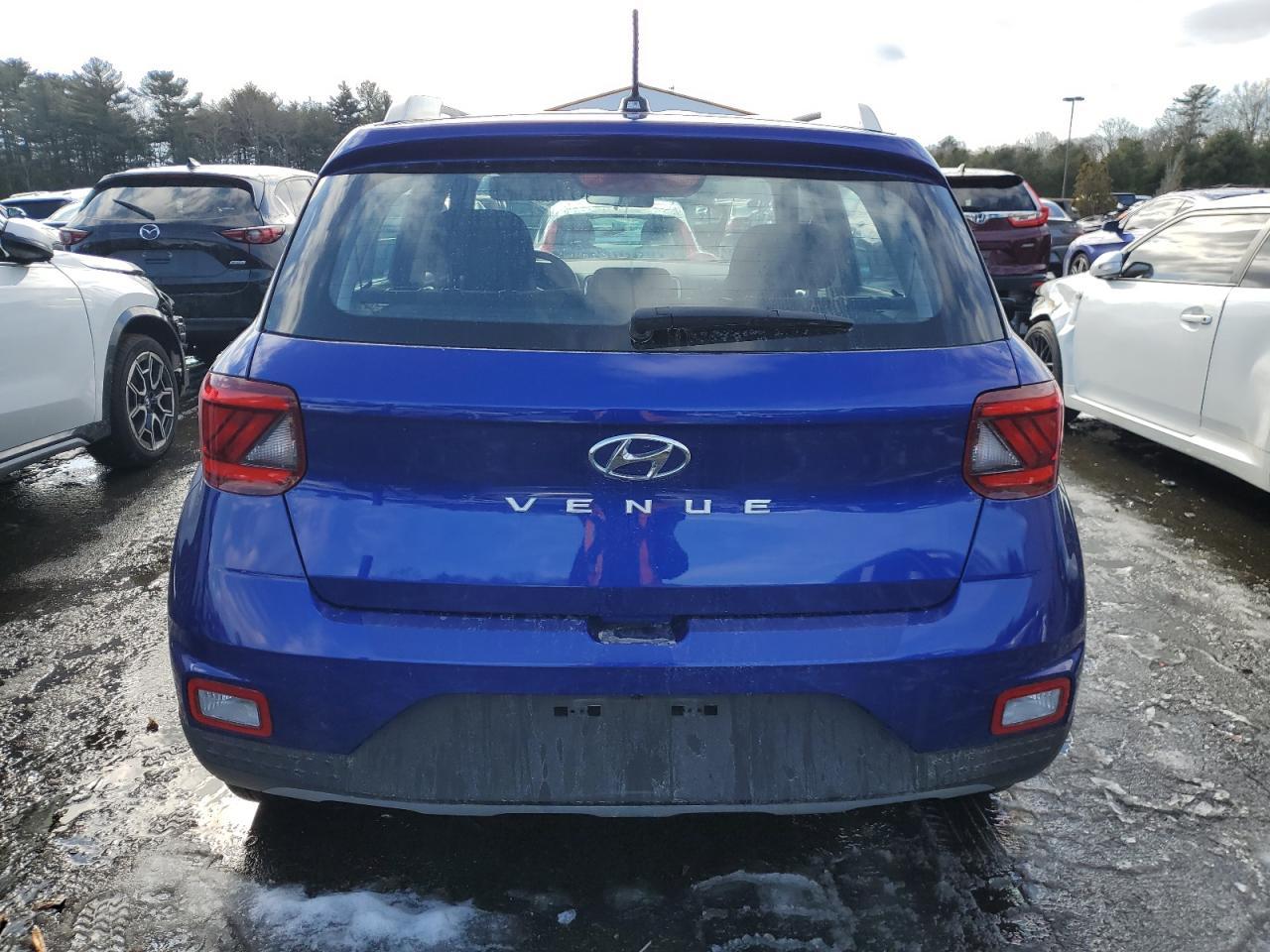 2023 HYUNDAI VENUE SEL - Фото 6