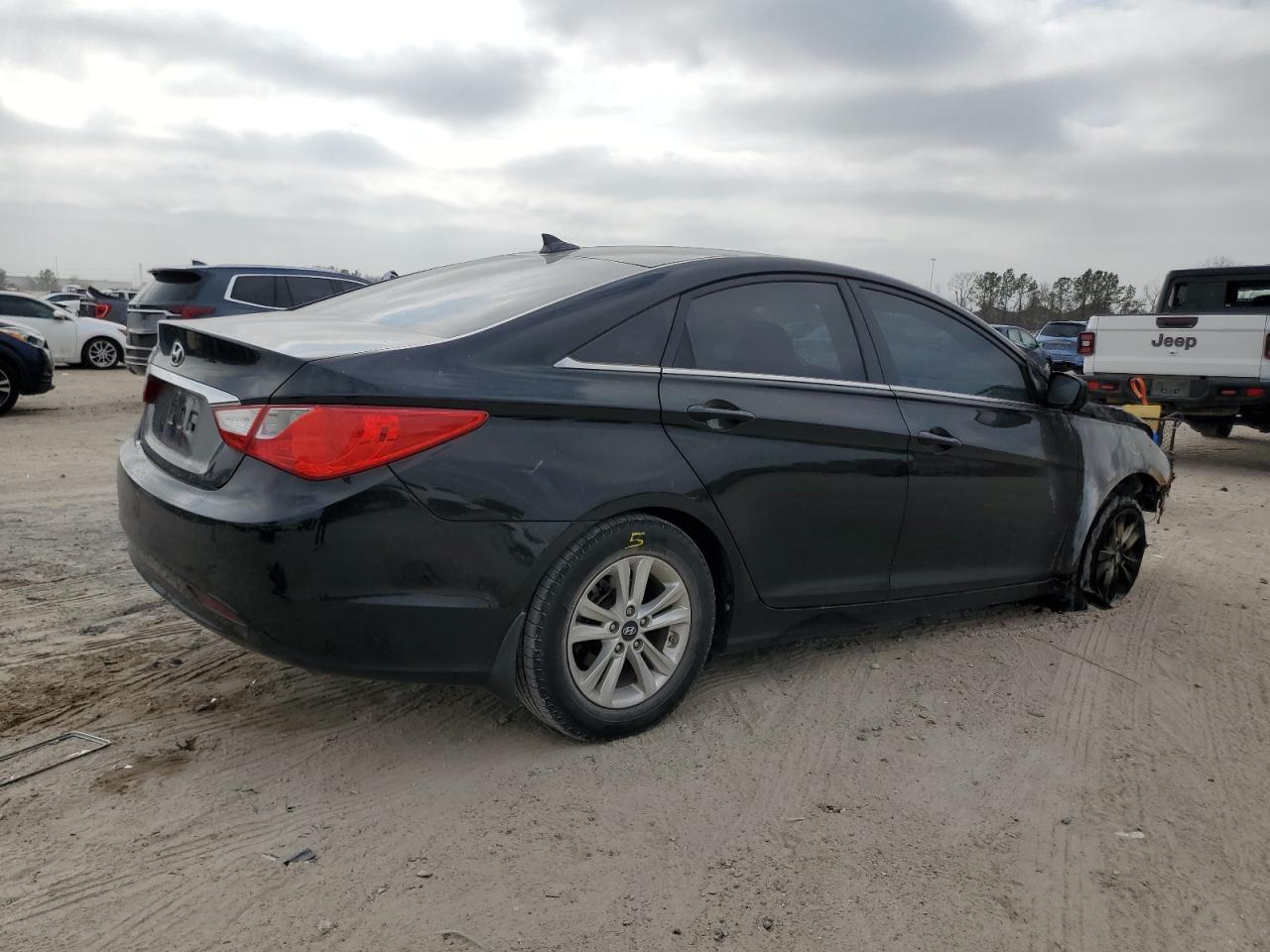 2013 HYUNDAI SONATA GLS - Фото 3