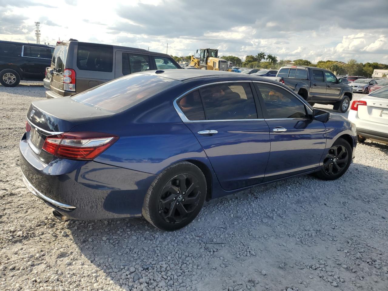 2016 HONDA ACCORD EXL - Фото 3