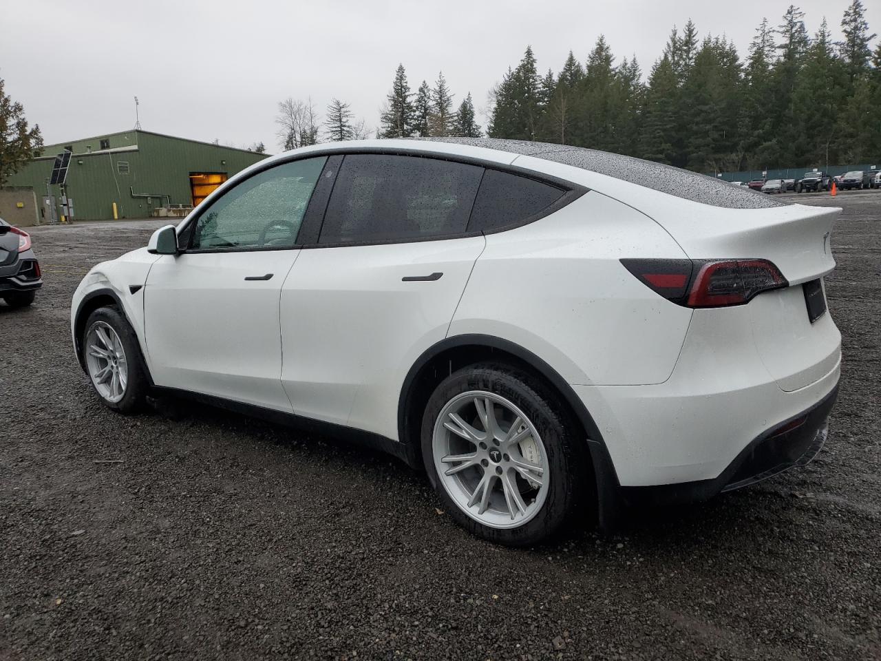 2022 TESLA MODEL Y - Image 2