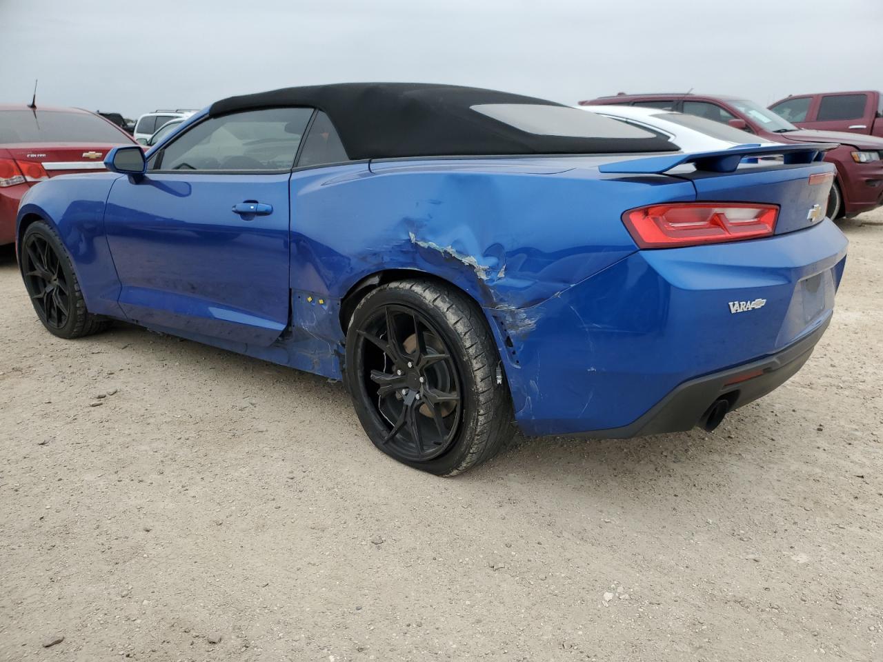 2018 CHEVROLET CAMARO LT - Image 2