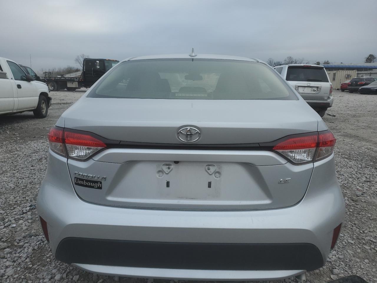 2021 TOYOTA COROLLA LE - Image 6