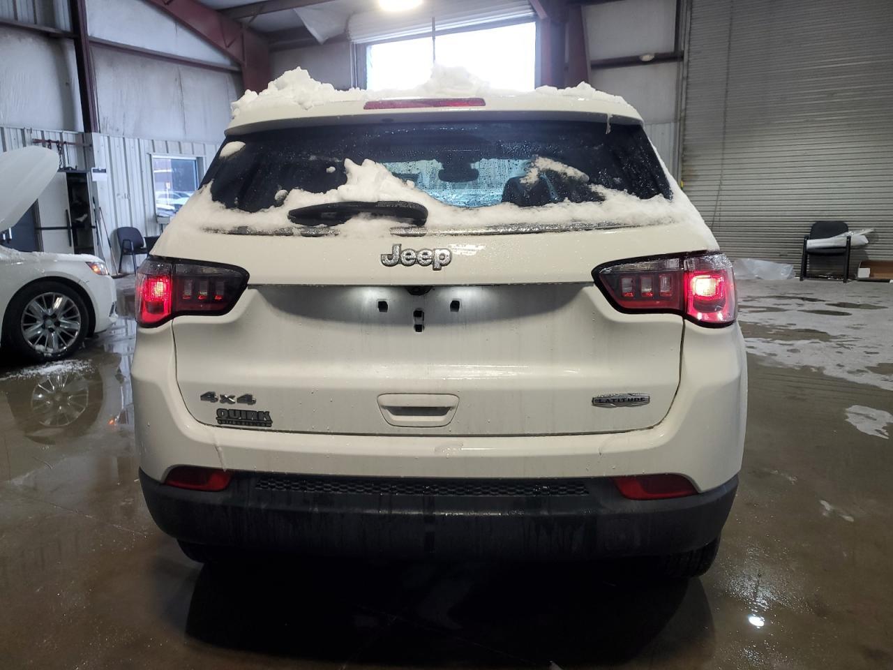 2022 JEEP COMPASS LA - Image 6