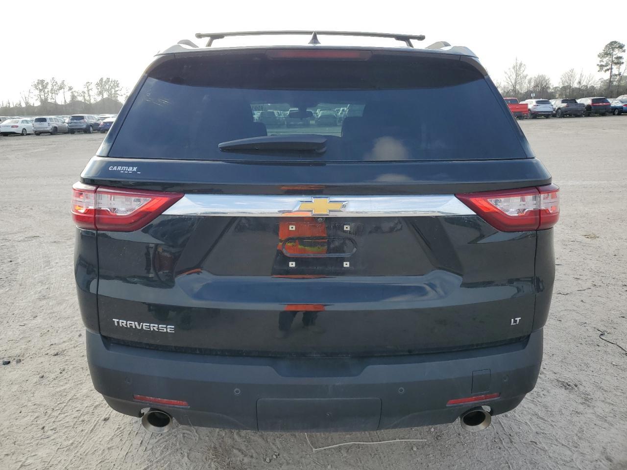 2021 CHEVROLET TRAVERSE L - Фото 6