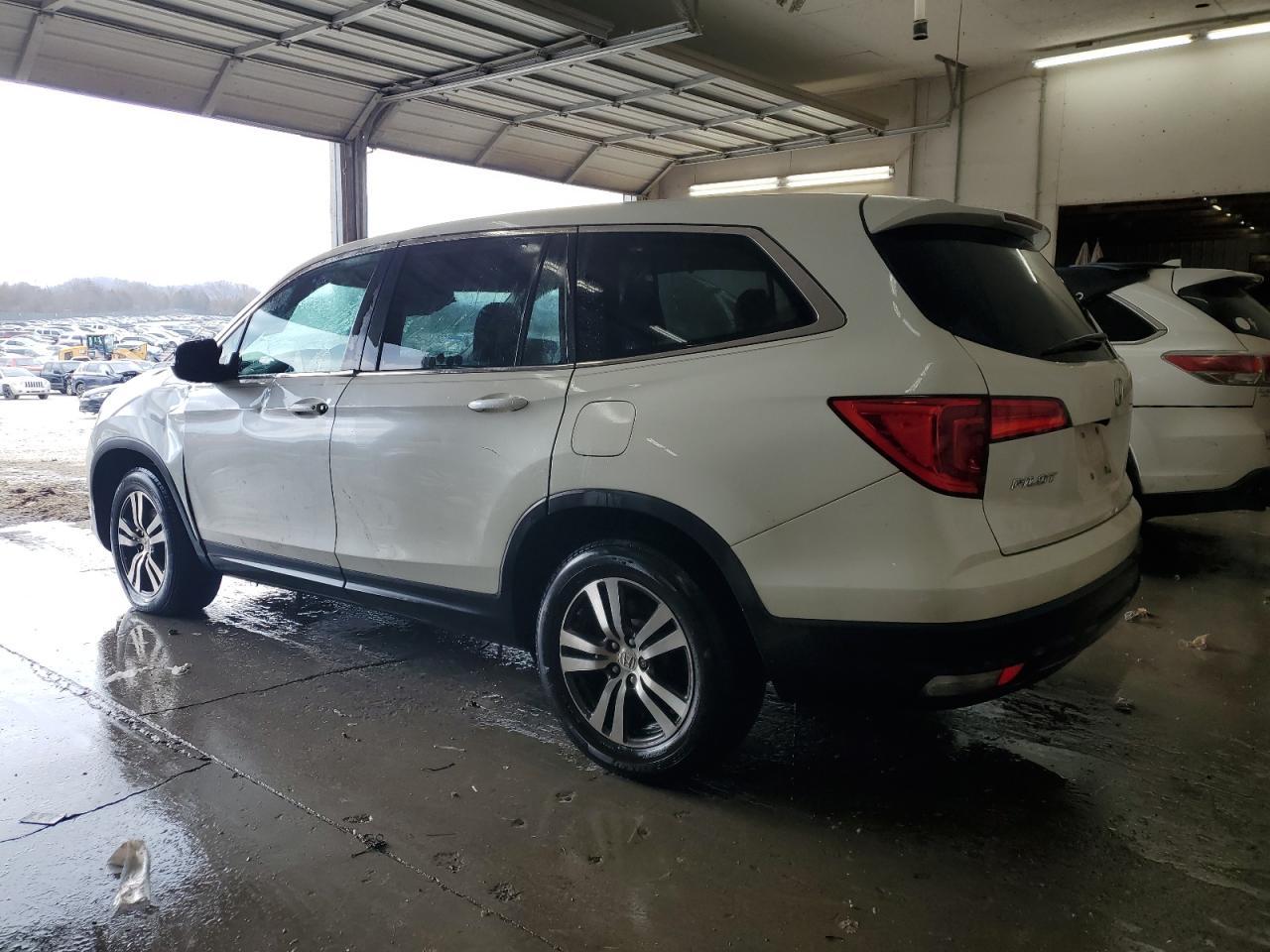 2016 HONDA PILOT EXL - Image 2