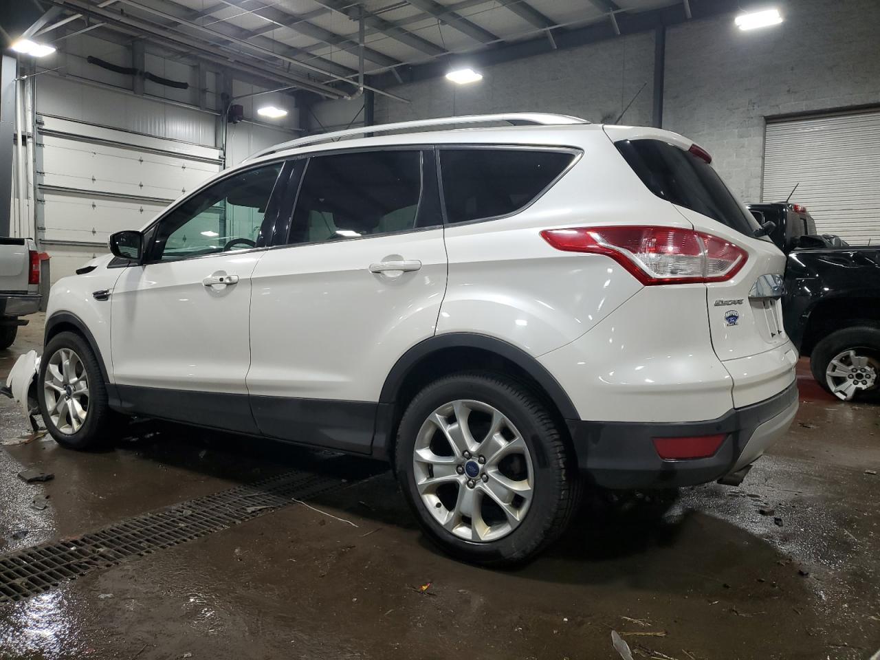 2016 FORD ESCAPE TIT - Фото 2