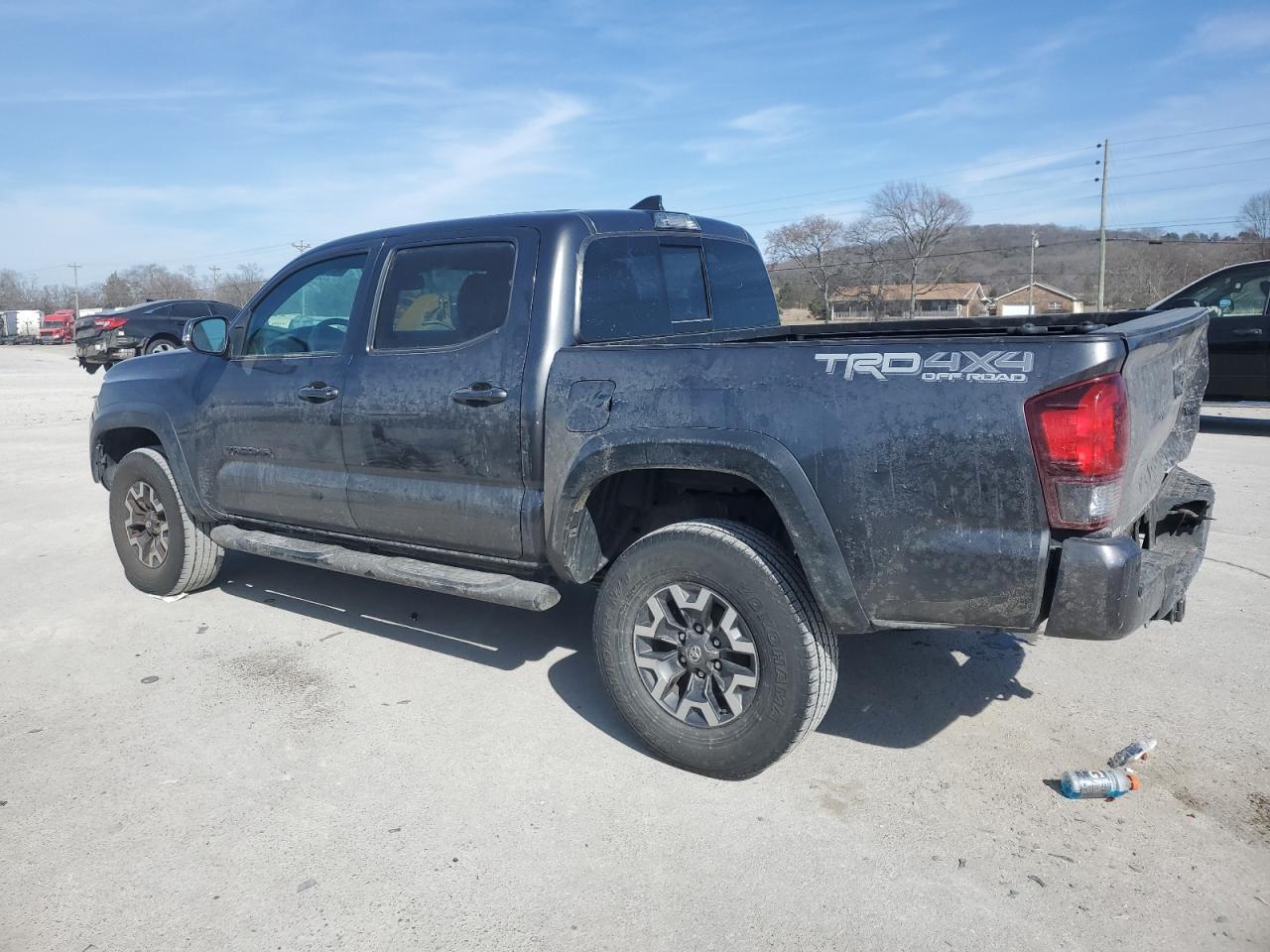 2019 TOYOTA TACOMA DOU - Фото 2