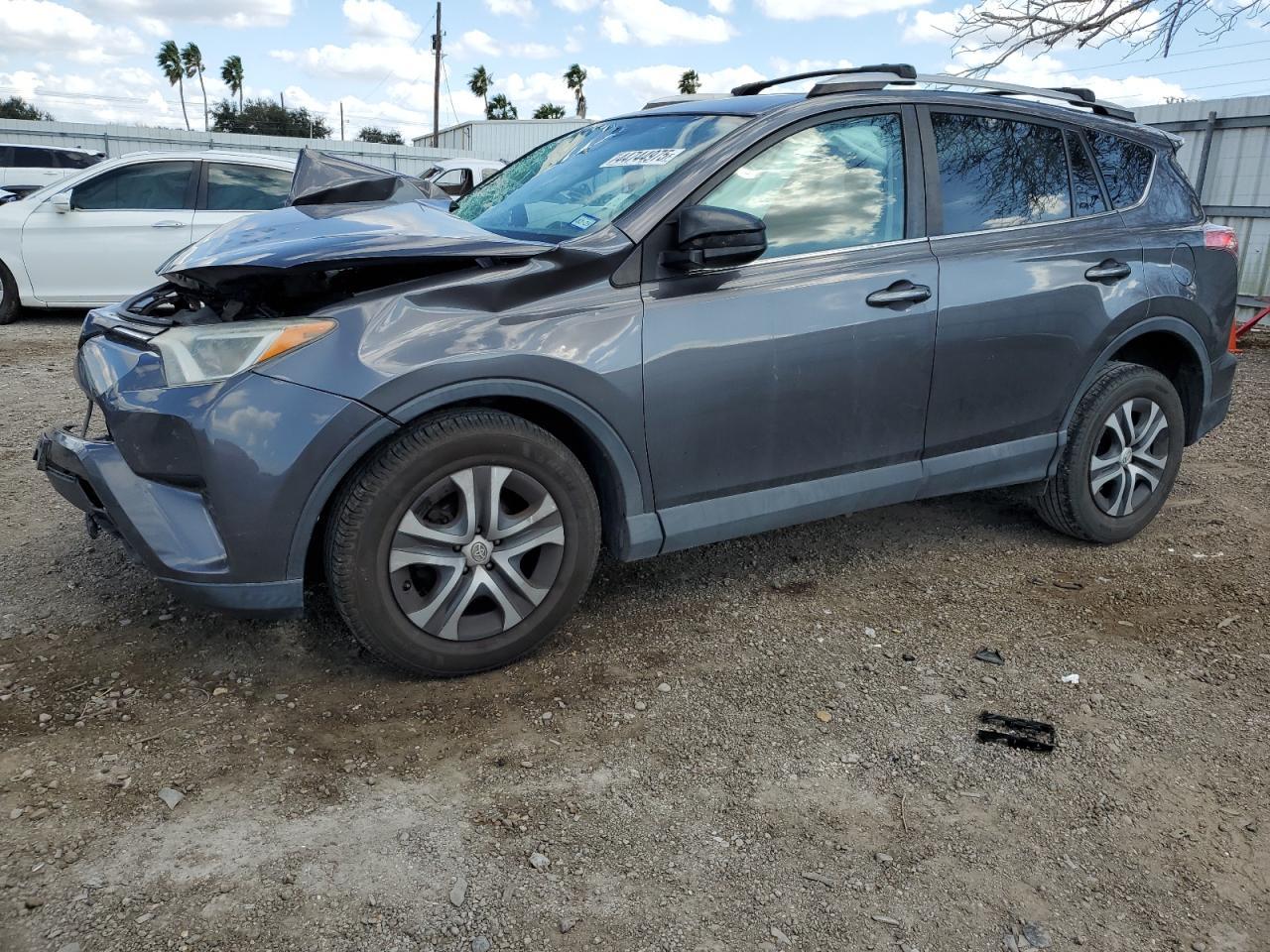 2017 TOYOTA RAV4 LE