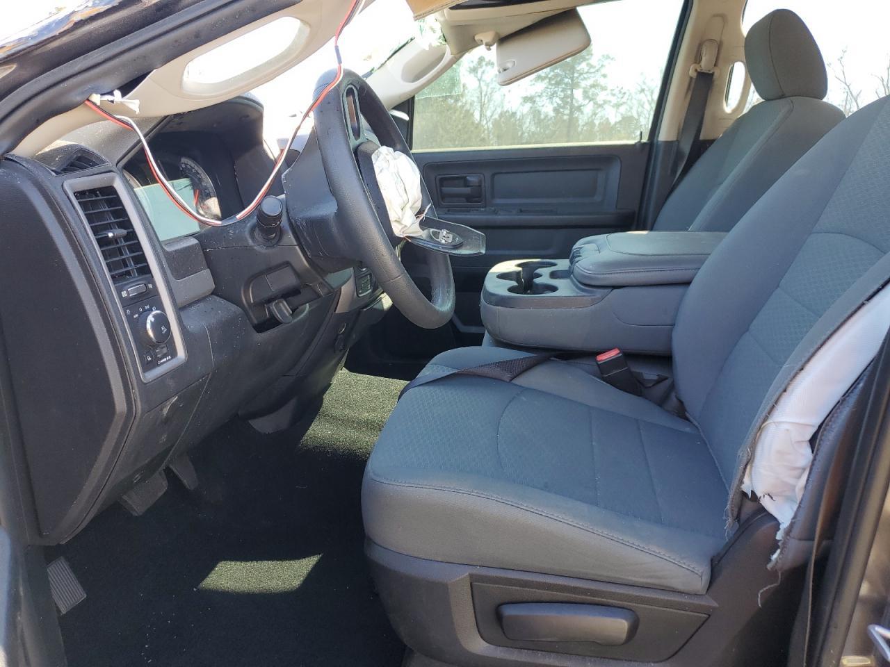 2018 RAM 1500 ST - Image 7