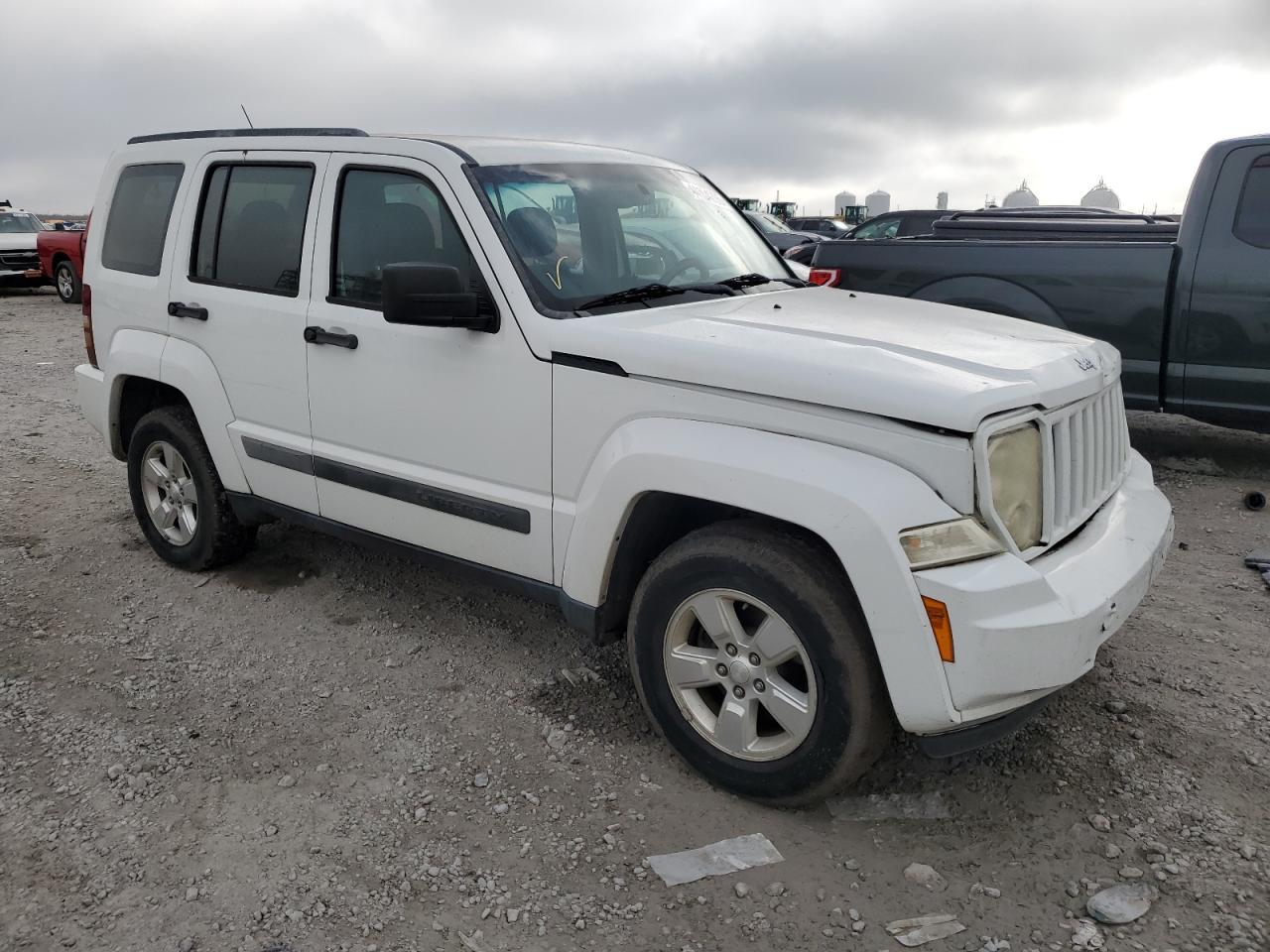 2012 JEEP LIBERTY SP - Image 4