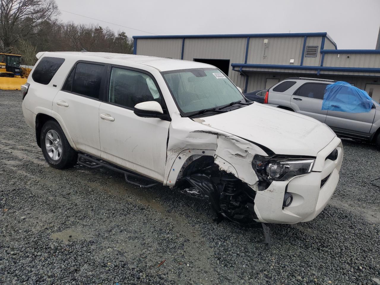 2018 TOYOTA 4RUNNER SR - Image 4