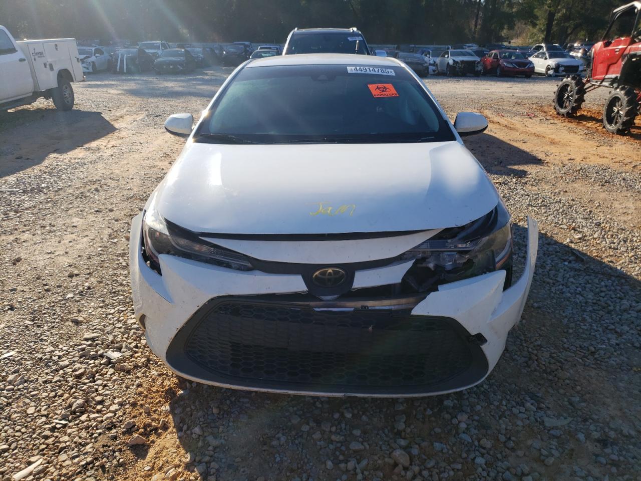 2020 TOYOTA COROLLA LE - Фото 5