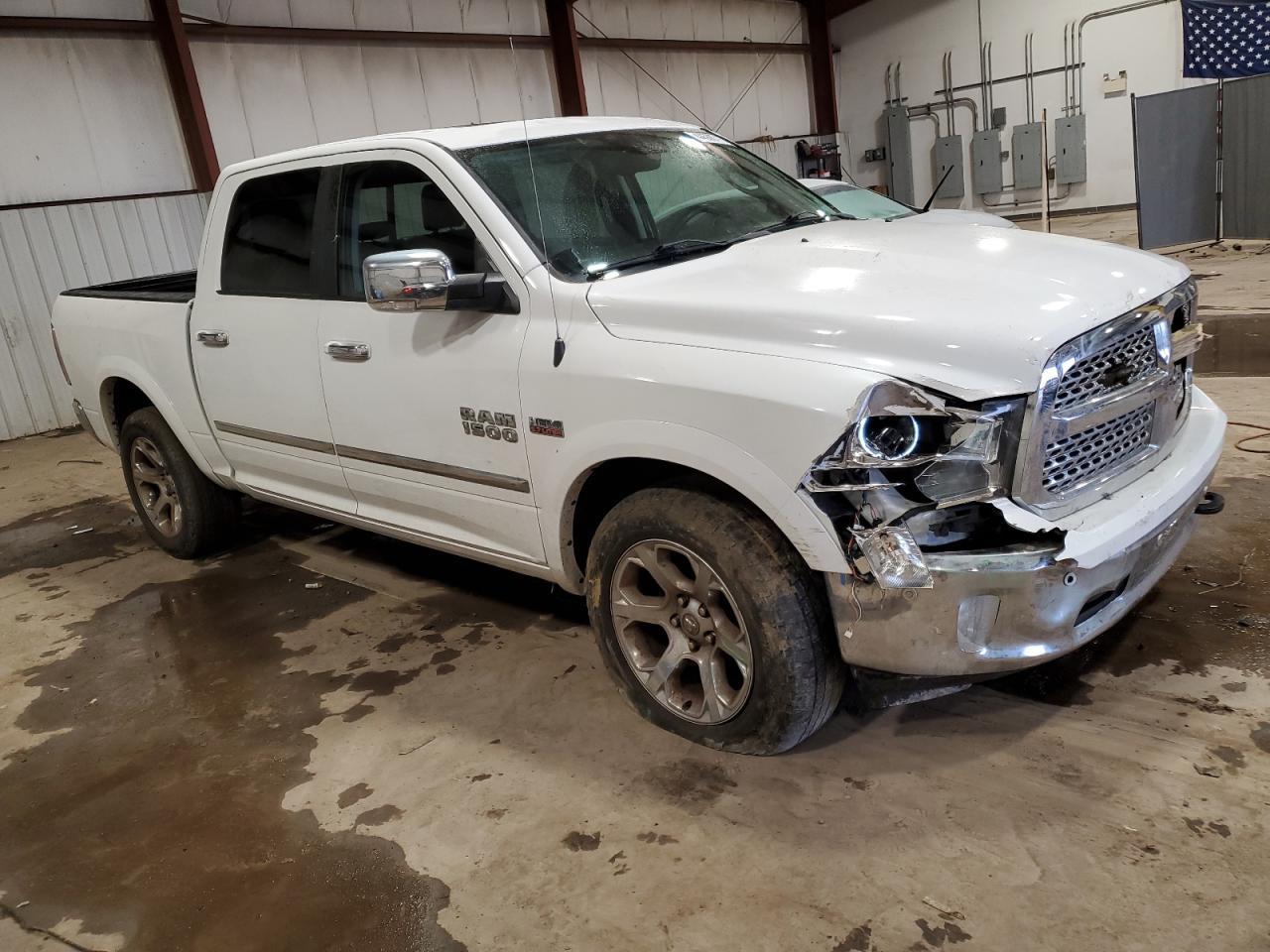 2017 RAM 1500 LARAM - Image 4