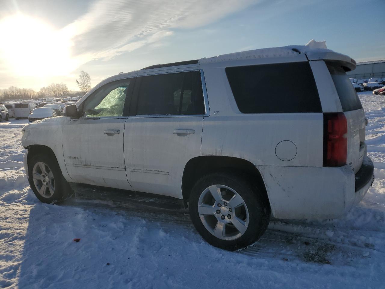 2019 CHEVROLET TAHOE K150 - Фото 2