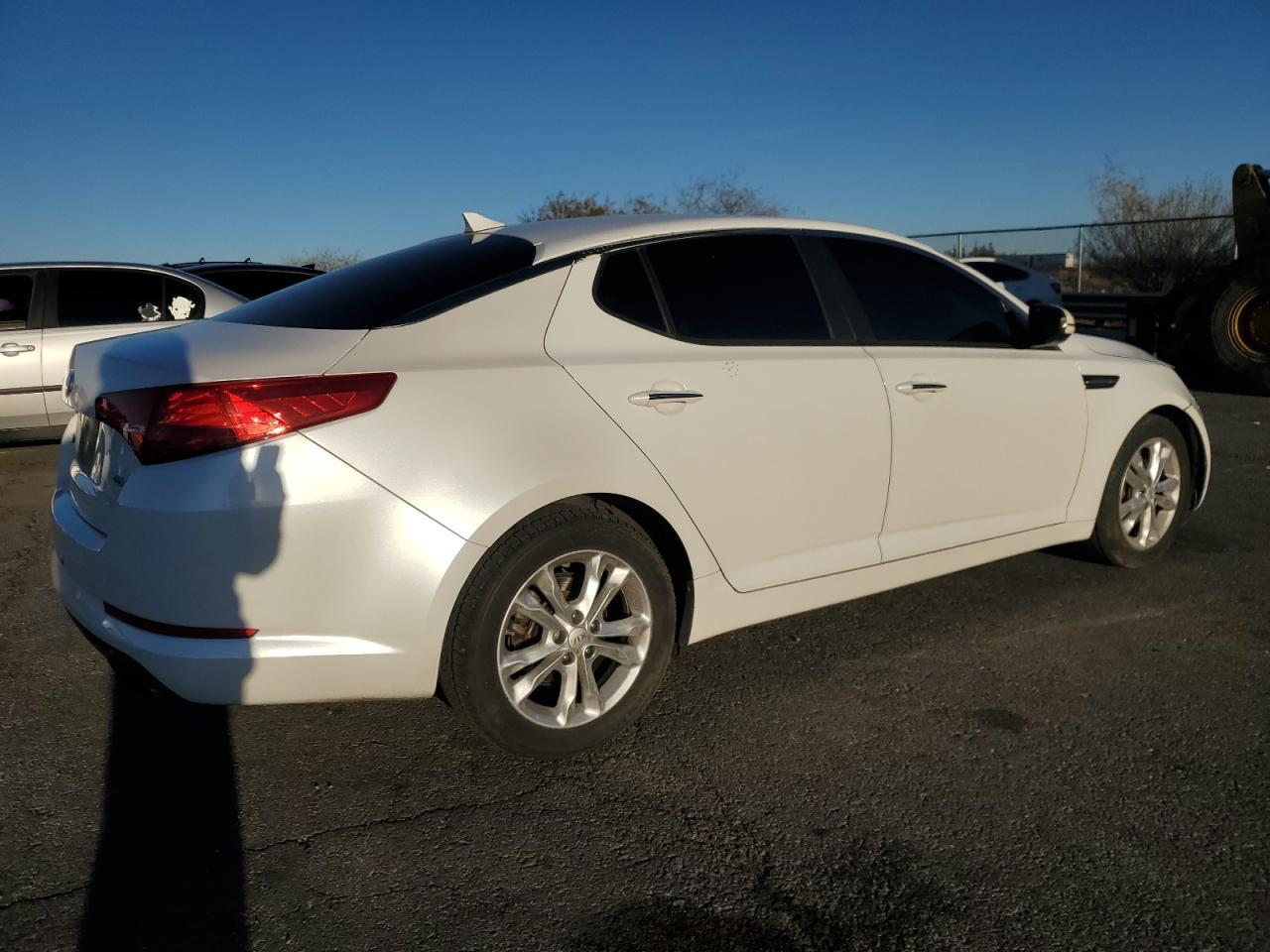 2013 KIA OPTIMA LX - Фото 3