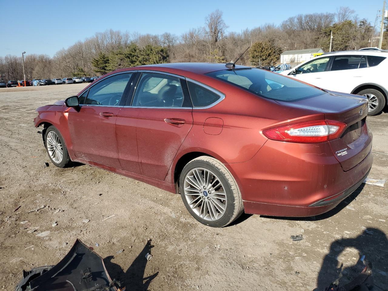 2014 FORD FUSION SE - Image 2