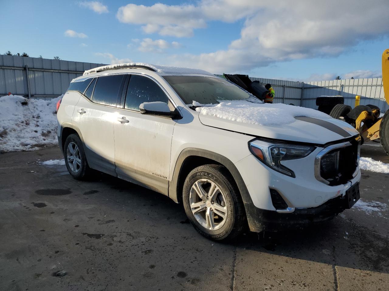 2019 GMC TERRAIN SL - Фото 4