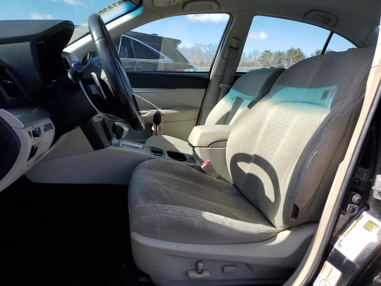 2012 SUBARU LEGACY 2.5 - Image 7