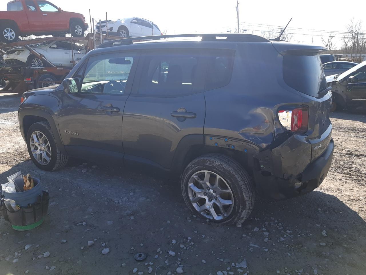 2016 JEEP RENEGADE L - Image 2