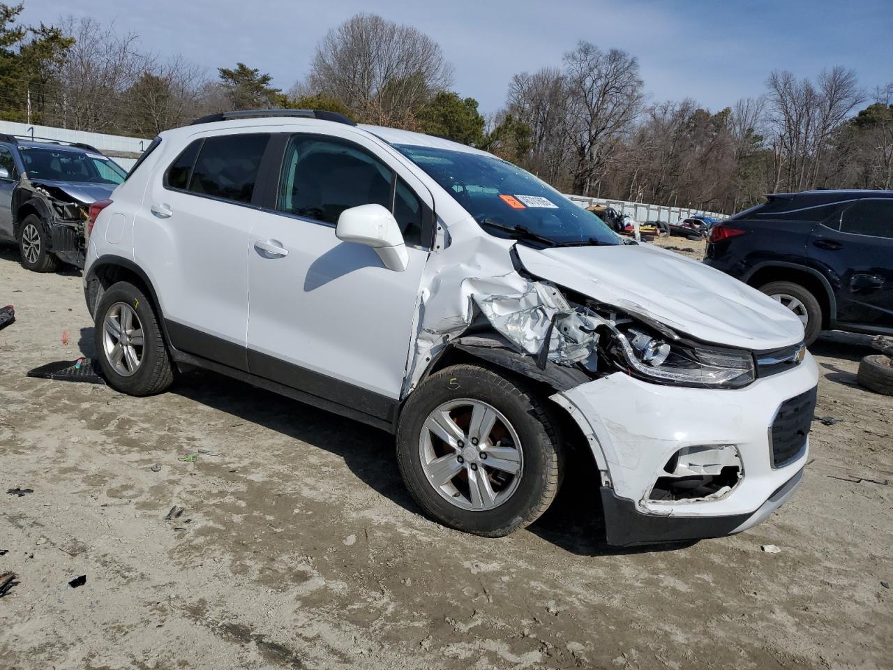 2018 CHEVROLET TRAX 1LT - Фото 4