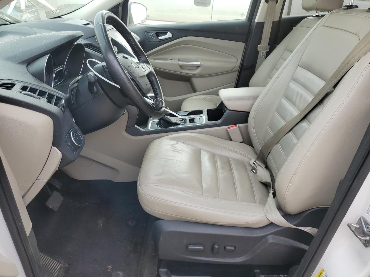 2017 FORD ESCAPE SE - Фото 7