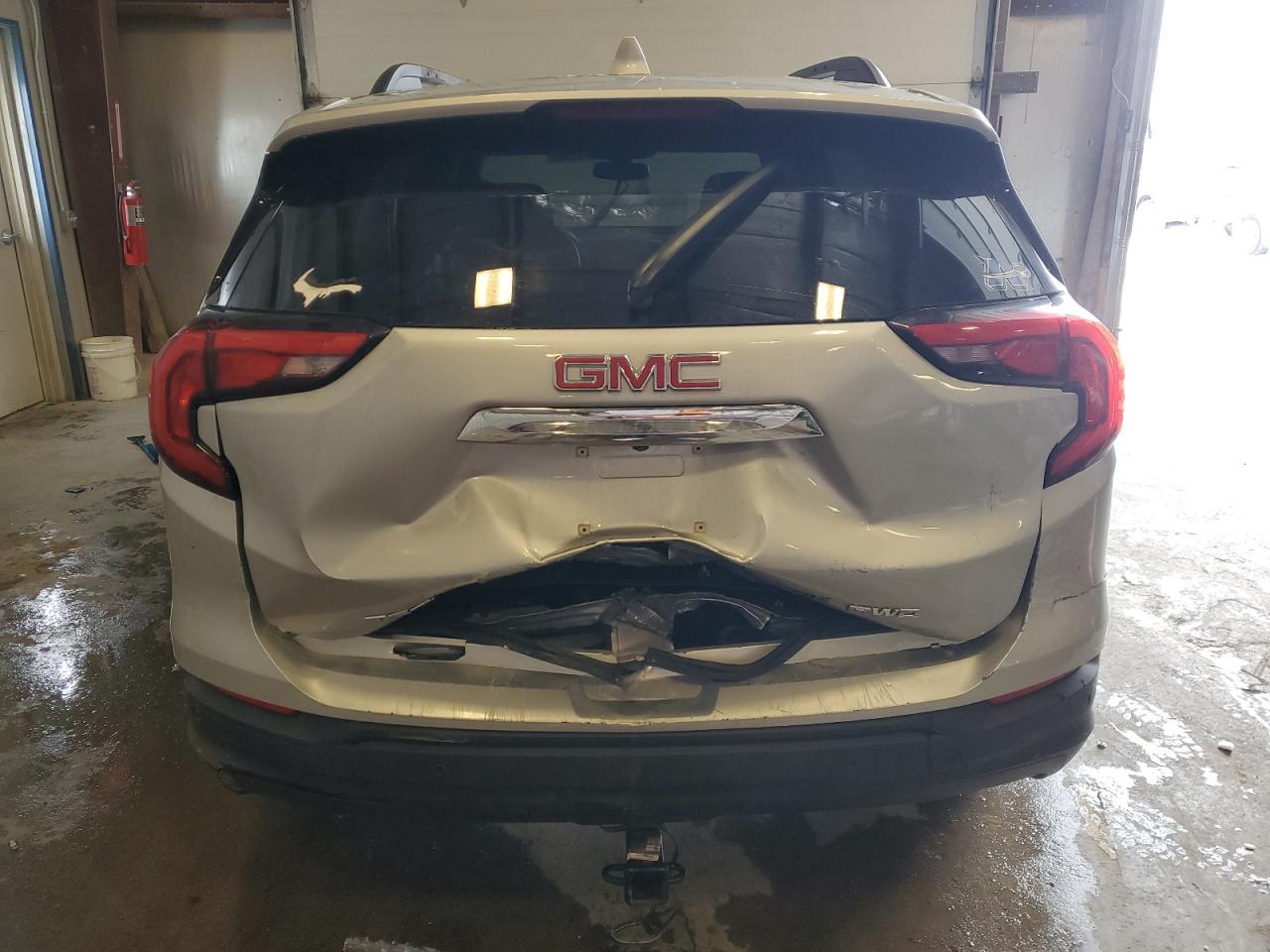 2018 GMC TERRAIN SL - Image 6
