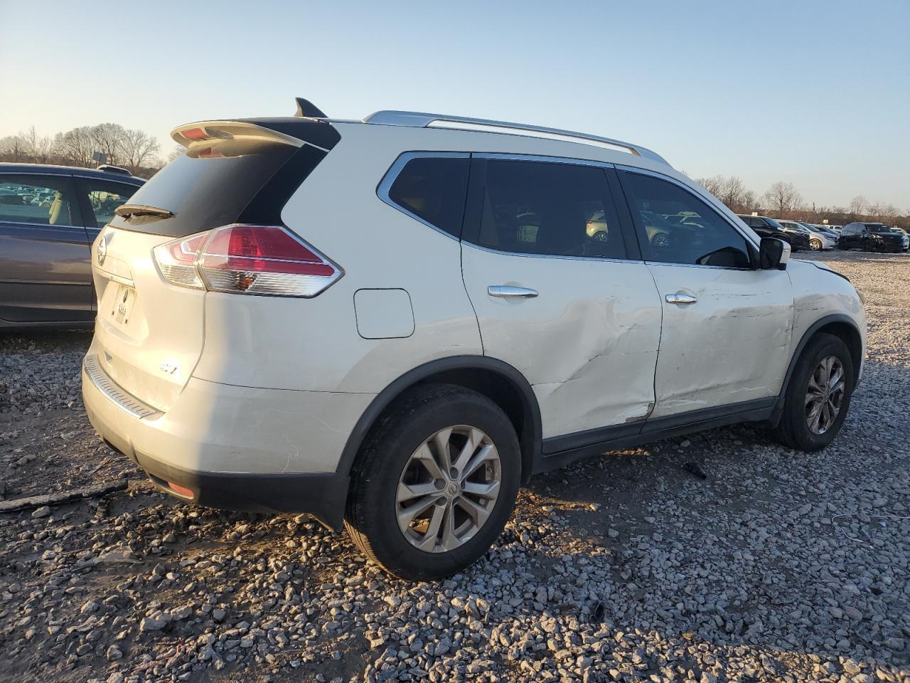 2015 NISSAN ROGUE S - Image 3