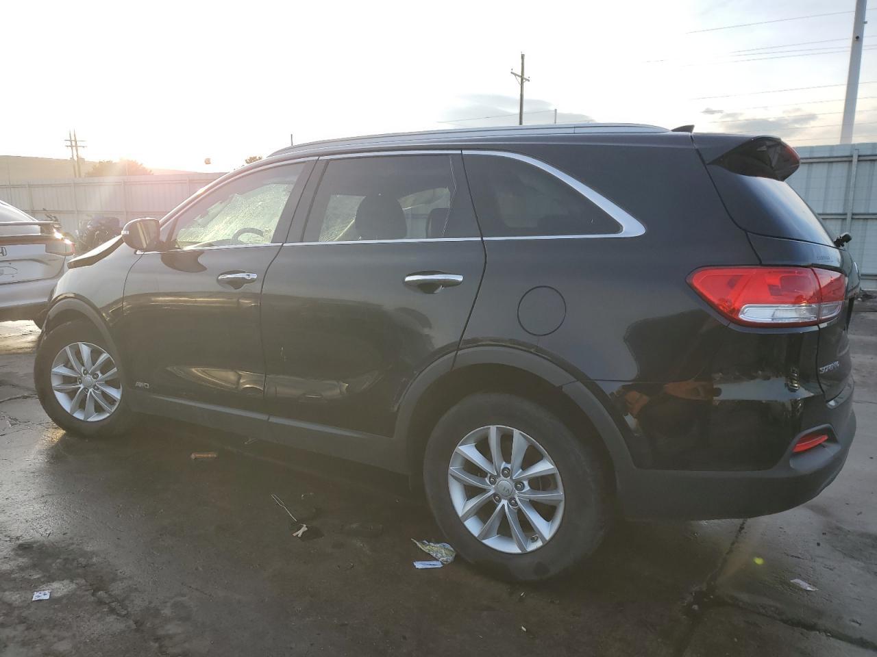 2016 KIA SORENTO LX - Image 2