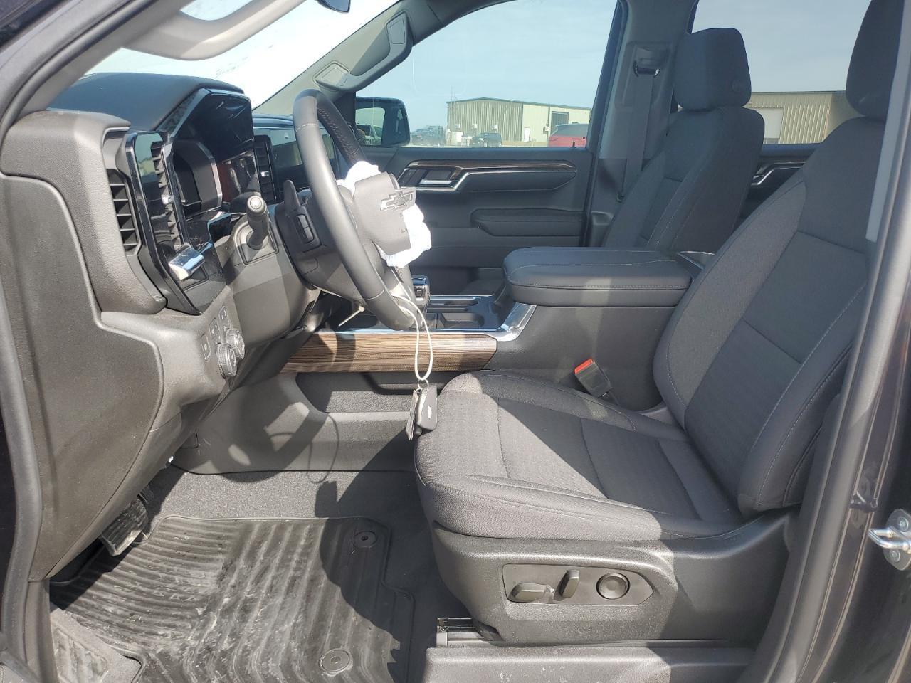 2024 CHEVROLET SILVERADO - Image 7