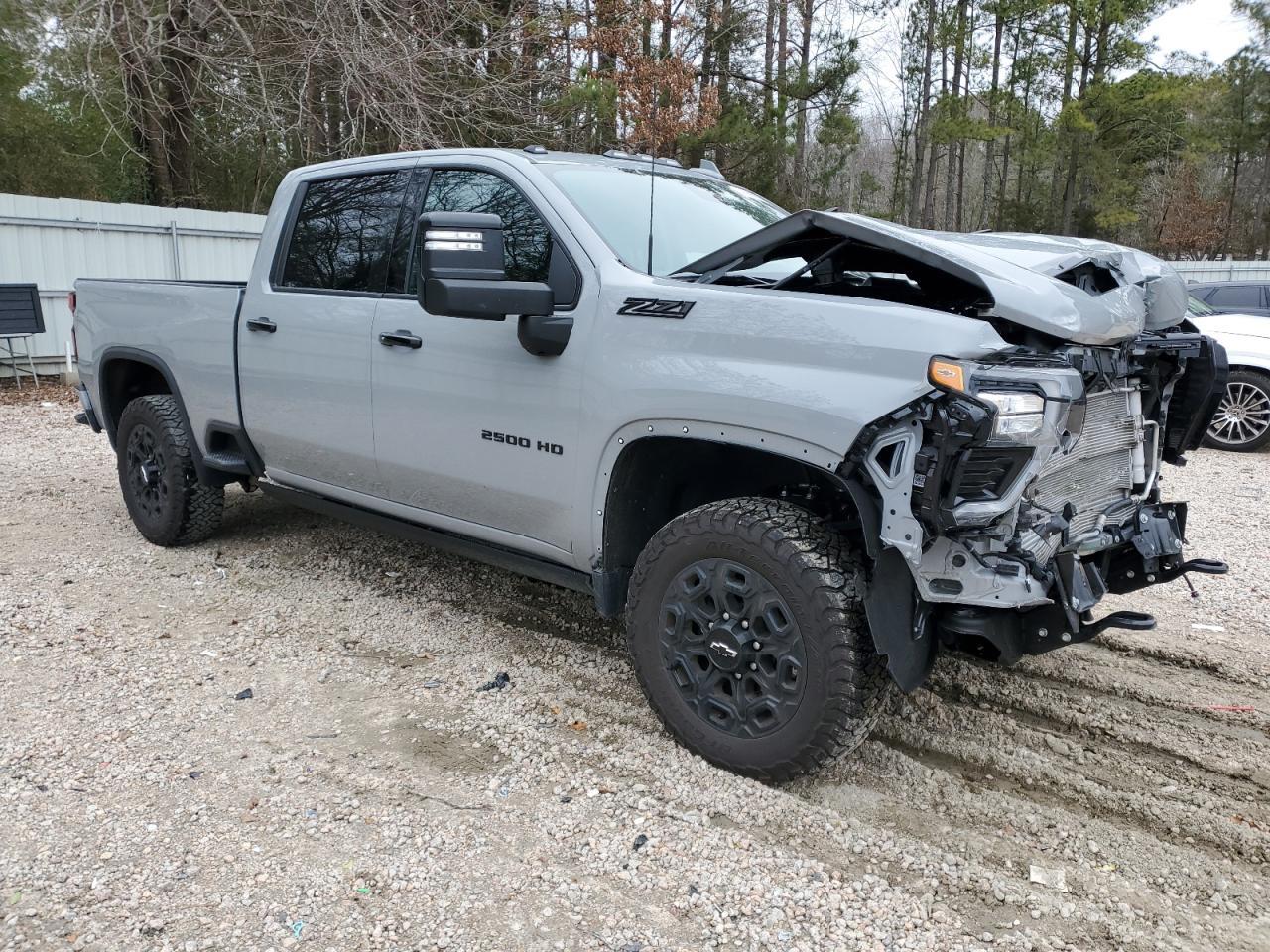 2024 CHEVROLET SILVERADO - Image 4