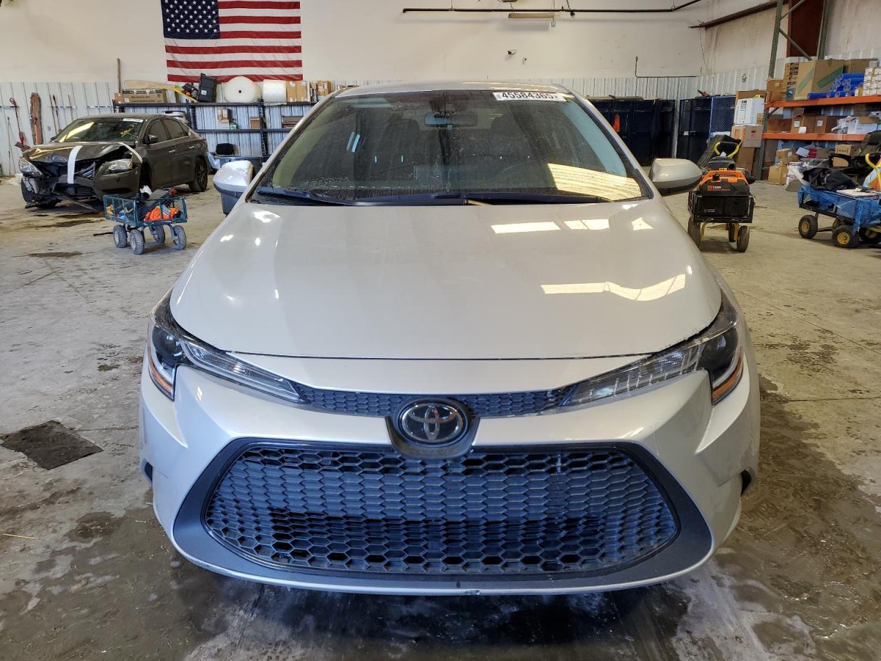 2021 TOYOTA COROLLA LE - Фото 5