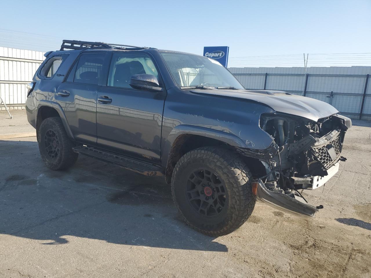 2022 TOYOTA 4RUNNER SR - Image 4
