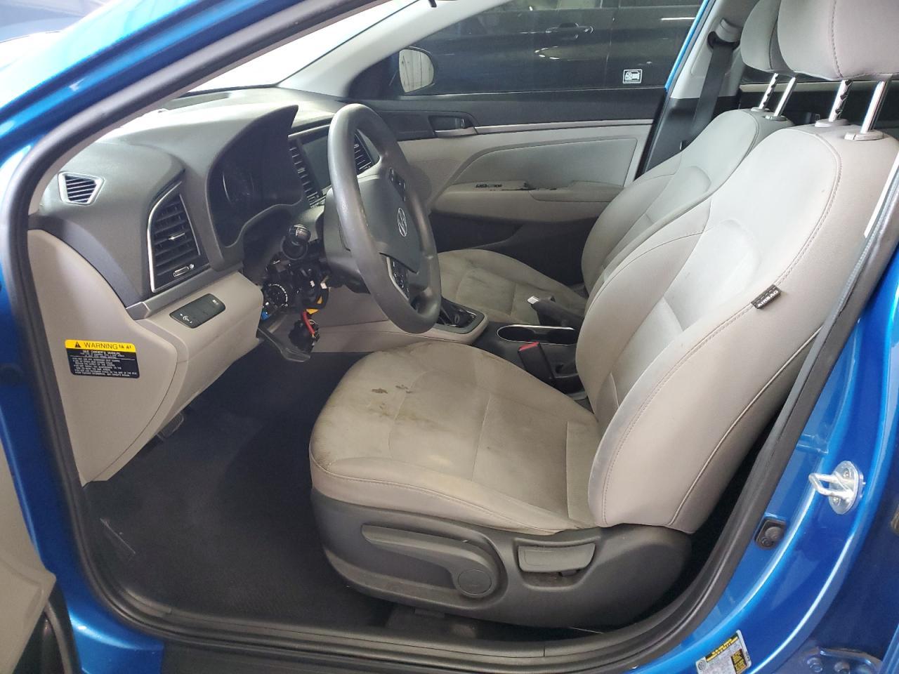 2017 HYUNDAI ELANTRA SE - Фото 7