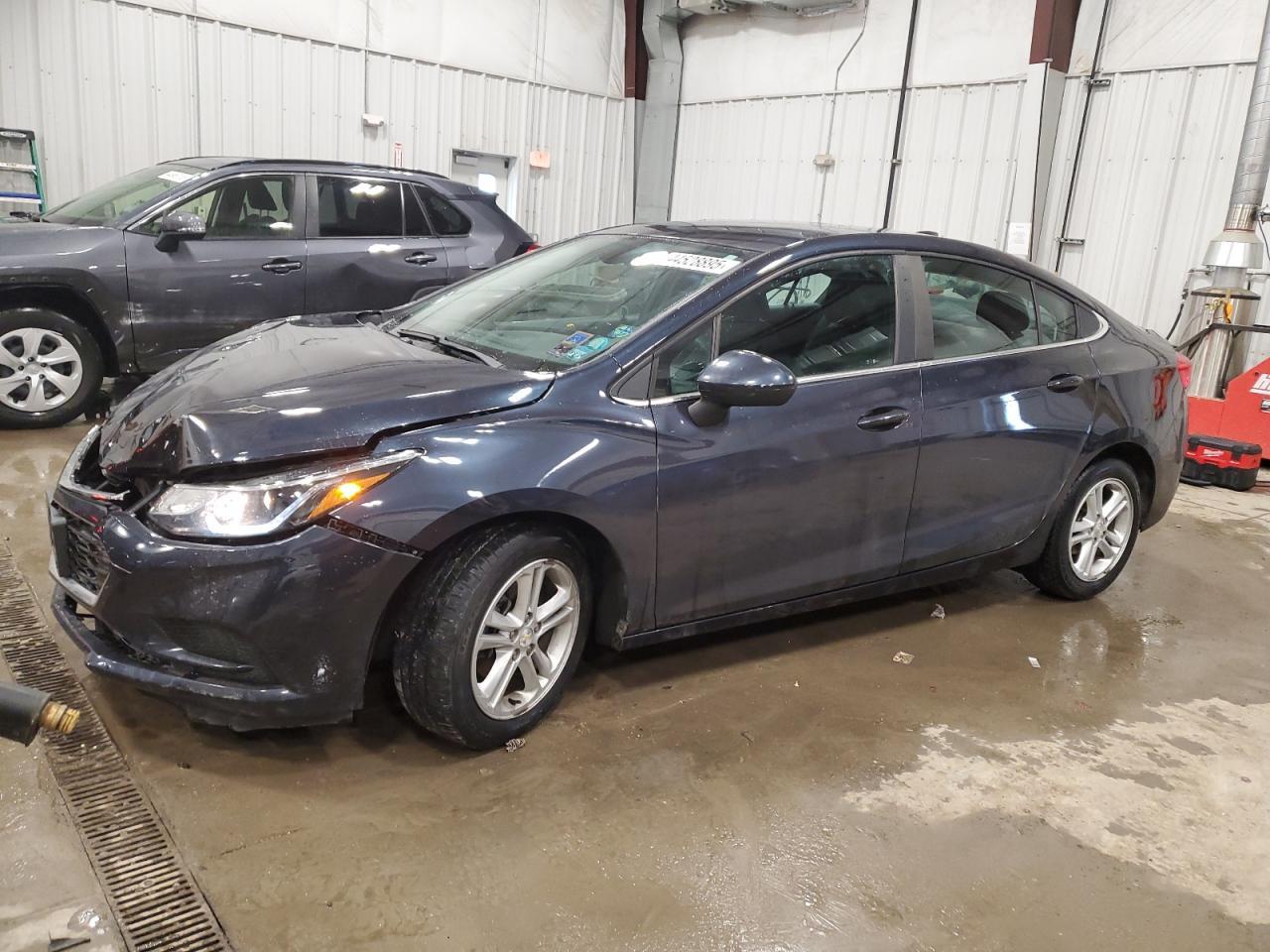 2016 CHEVROLET CRUZE LT