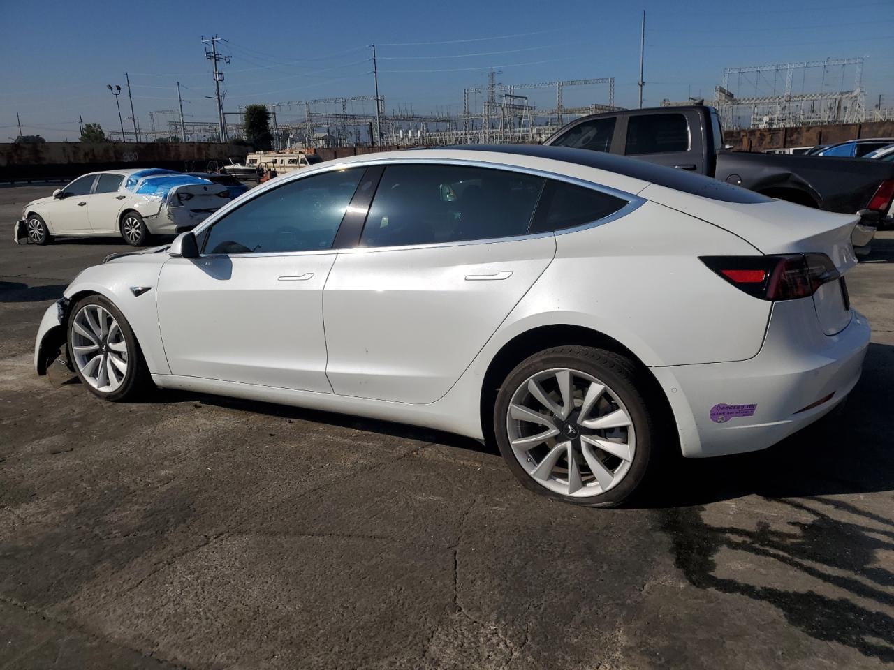 2019 TESLA MODEL 3 - Image 2