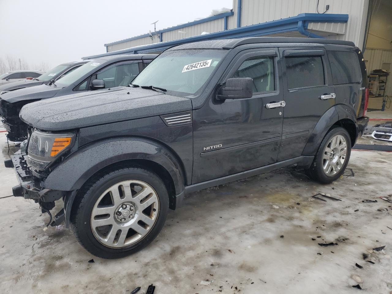 2010 DODGE NITRO SE