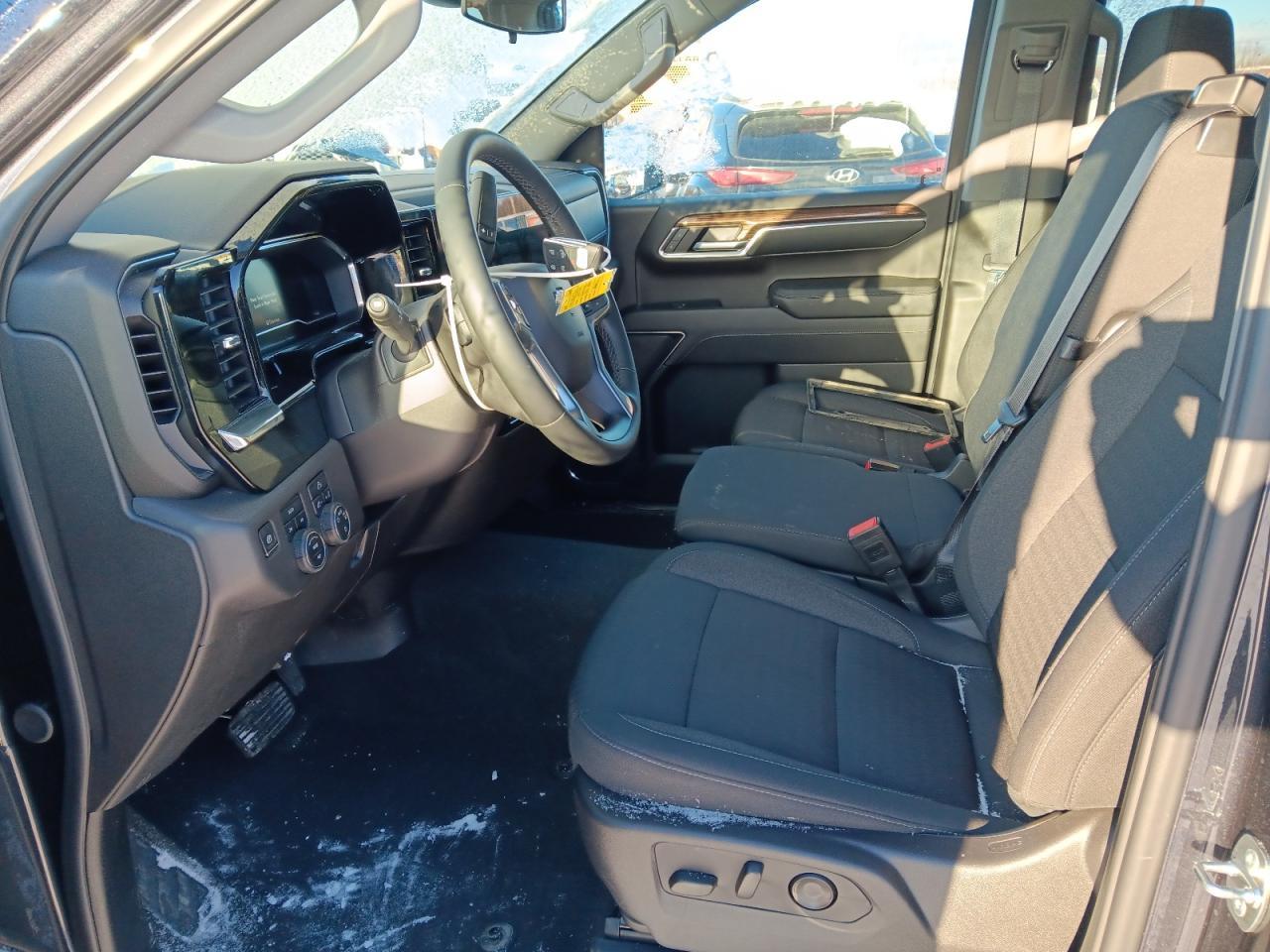 2024 CHEVROLET SILVERADO - Image 7